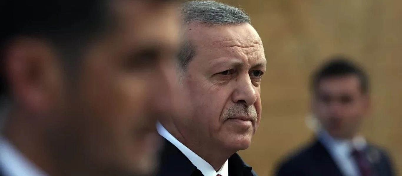 Τουρκία: Η προσωπική του φρουρά δημιουργεί κλοιό ασφαλείας υπό το φόβο του κορωνοϊού!